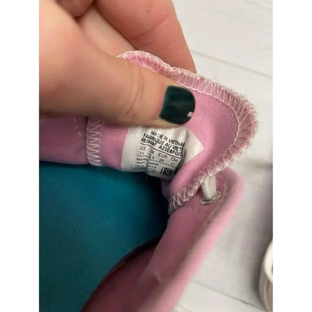 Toddler girls‎ pink converse shoes size 11